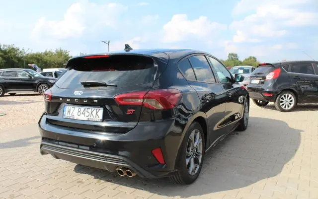 FORD Focus 1.0 EcoBoost ST-Line Black ASS