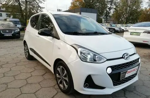 HYUNDAI I10 