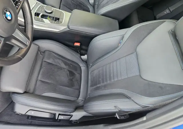 BMW Seria 3 320d xDrive M Sport Shadow