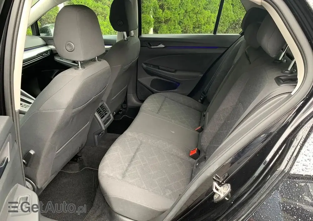 VOLKSWAGEN Golf 2.0 BlueTDI DSG Highline