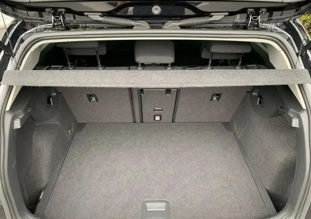 VOLKSWAGEN Golf 2.0 BlueTDI DSG Highline