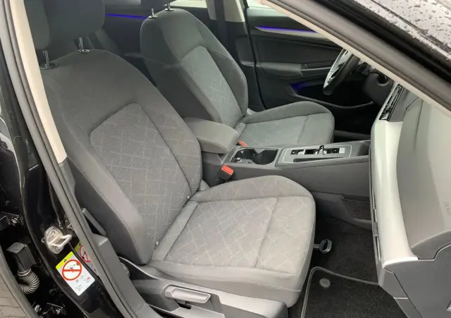 VOLKSWAGEN Golf 2.0 BlueTDI DSG Highline