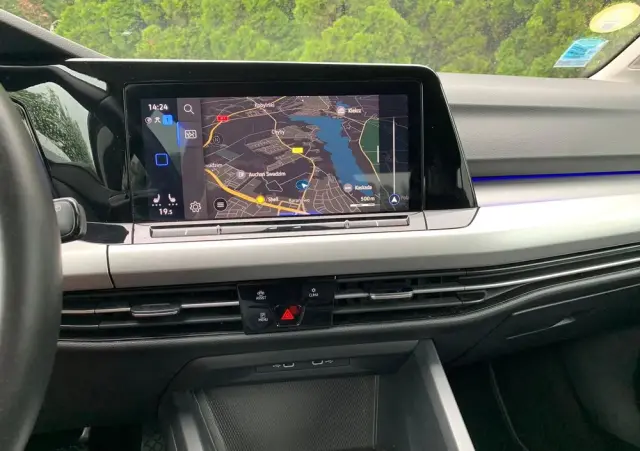 VOLKSWAGEN Golf 2.0 BlueTDI DSG Highline