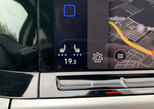 VOLKSWAGEN Golf 2.0 BlueTDI DSG Highline