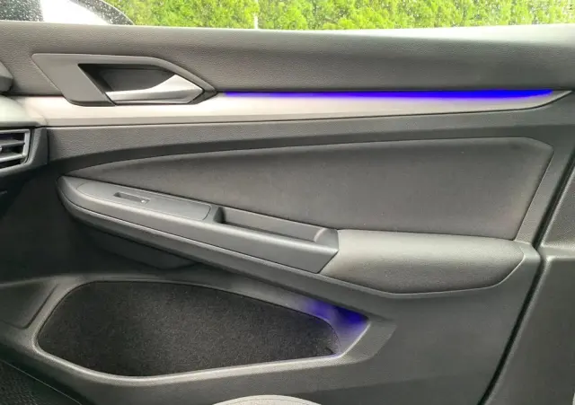 VOLKSWAGEN Golf 2.0 BlueTDI DSG Highline