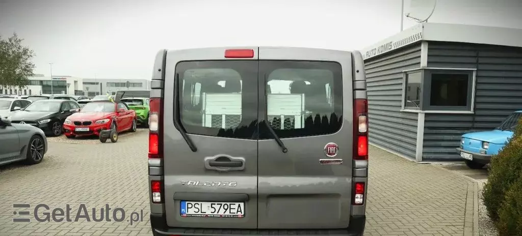 RENAULT Trafic 