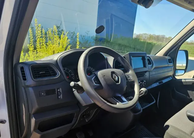 RENAULT MASTER 