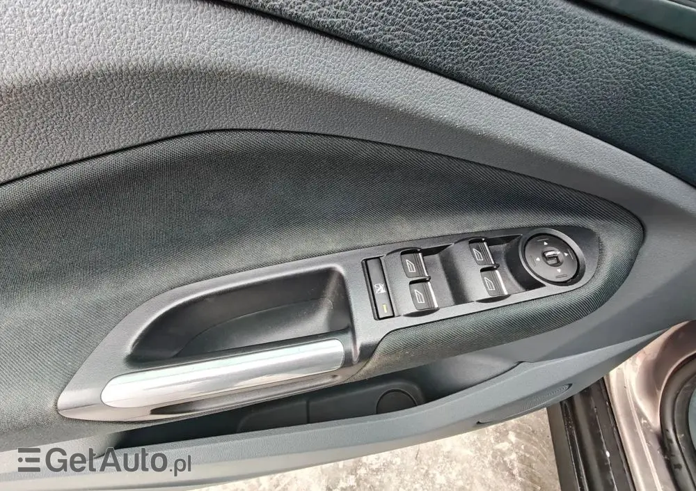 FORD C-MAX 1.6 TDCi Start-Stop-System Ambiente