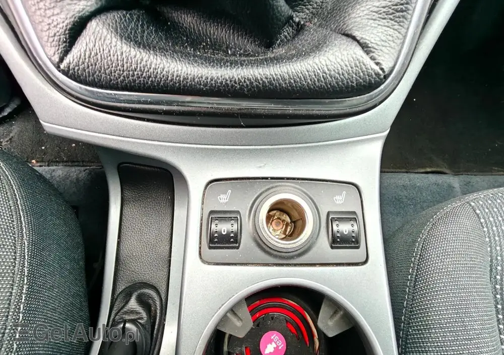 FORD C-MAX 1.6 TDCi Start-Stop-System Ambiente