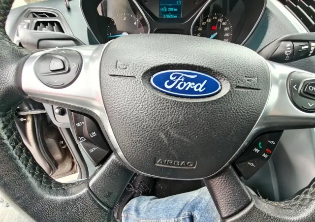 FORD C-MAX 1.6 TDCi Start-Stop-System Ambiente