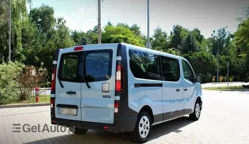 RENAULT Trafic 