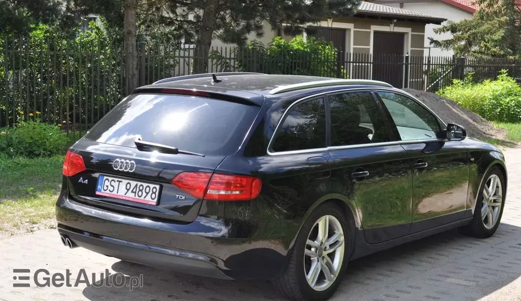 AUDI A4 