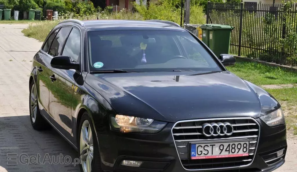AUDI A4 