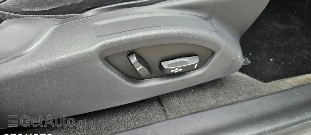 VOLVO XC 60 D5 AWD Geartronic Summum