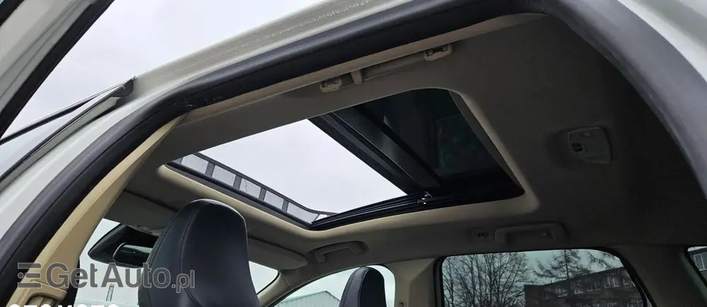 VOLVO XC 60 D5 AWD Geartronic Summum