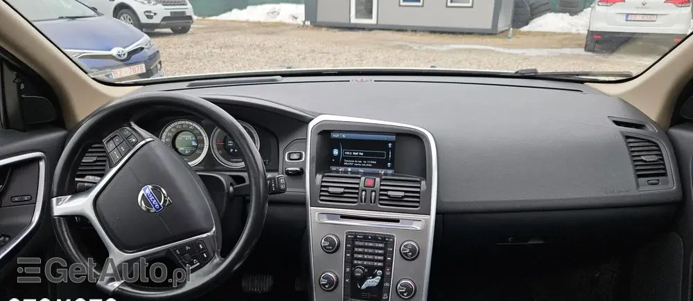 VOLVO XC 60 D5 AWD Geartronic Summum