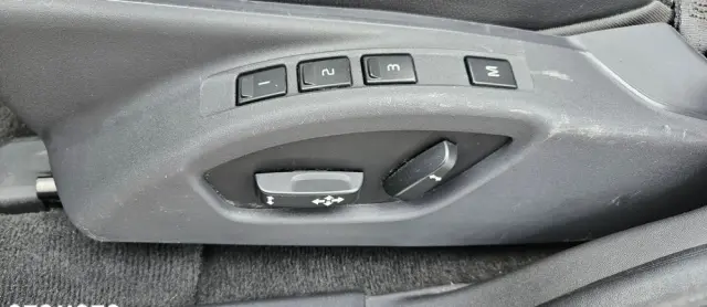 VOLVO XC 60 D5 AWD Geartronic Summum