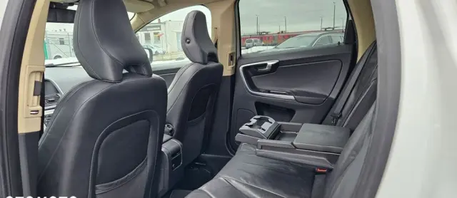 VOLVO XC 60 D5 AWD Geartronic Summum