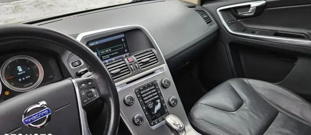 VOLVO XC 60 D5 AWD Geartronic Summum