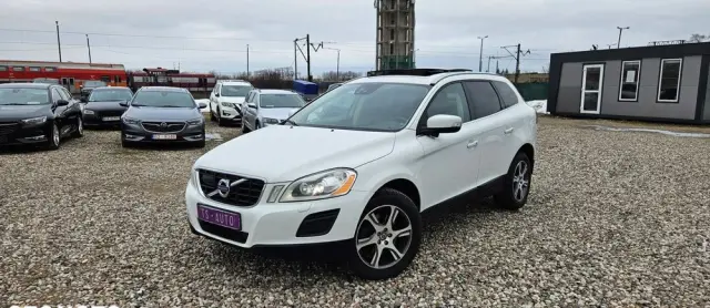 VOLVO XC 60 D5 AWD Geartronic Summum