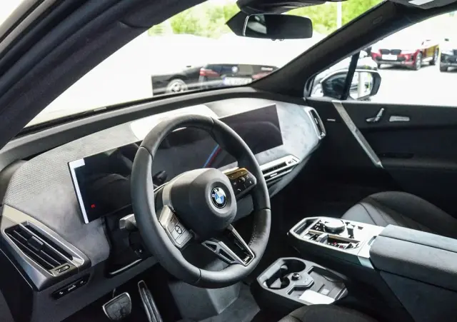 BMW IX XDrive60 111.5kWh