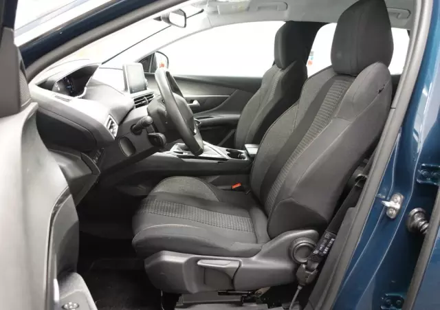 PEUGEOT 3008 PureTech 130 Stop & Start GPF Active