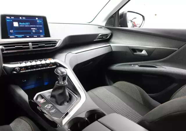 PEUGEOT 3008 PureTech 130 Stop & Start GPF Active