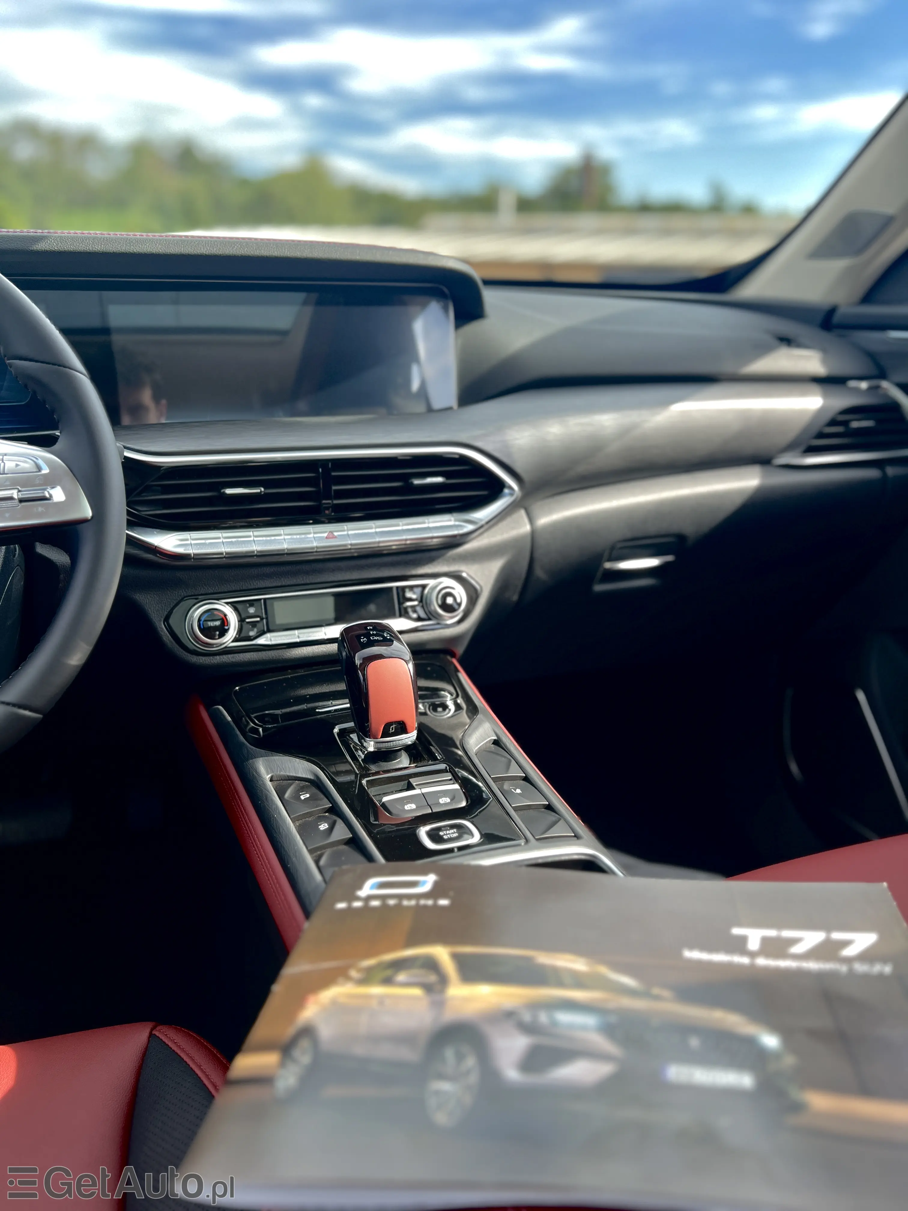 BESTUNE T77 1.5T 160KM AT Business 