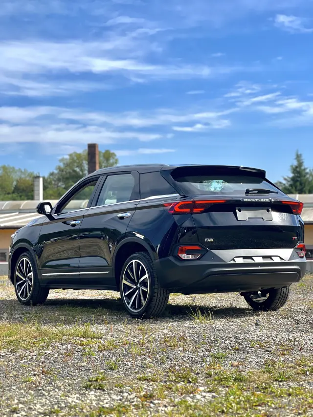 BESTUNE T77 1.5T 160KM AT Business 