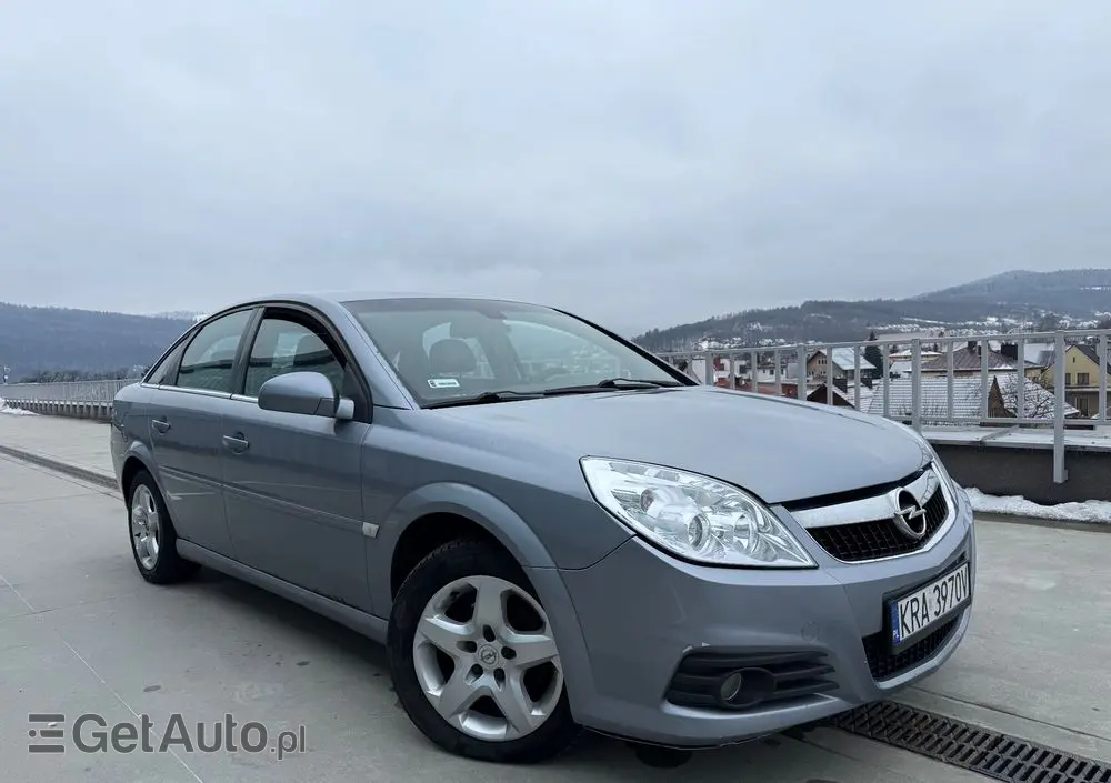 OPEL Vectra 1.9 CDTI DPF Business Plus