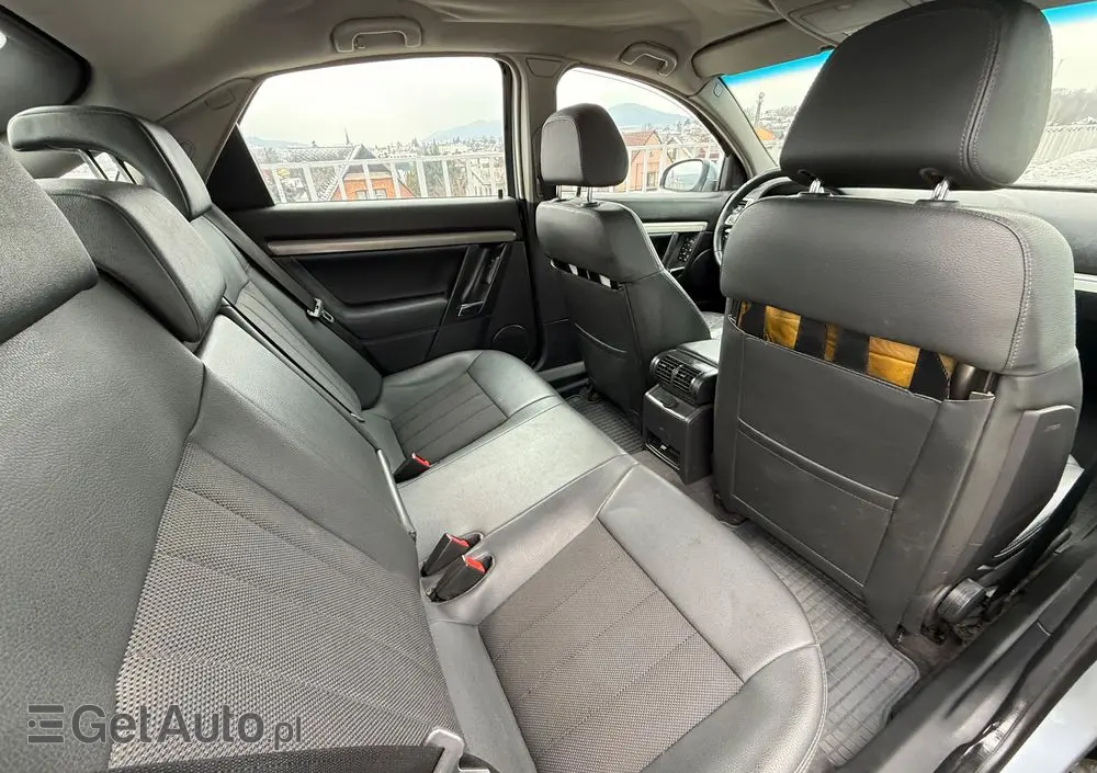 OPEL Vectra 1.9 CDTI DPF Business Plus