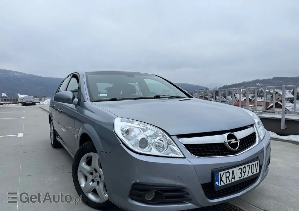 OPEL Vectra 1.9 CDTI DPF Business Plus