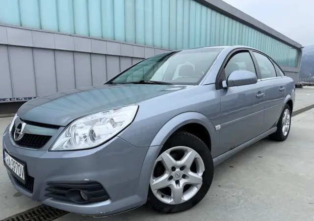 OPEL Vectra 1.9 CDTI DPF Business Plus
