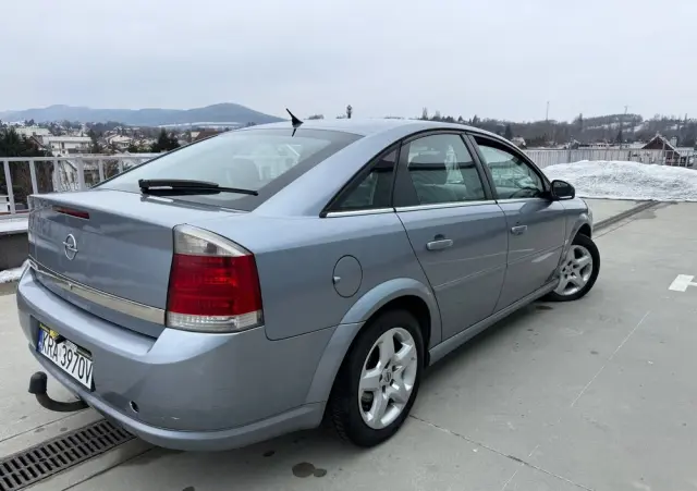 OPEL Vectra 1.9 CDTI DPF Business Plus