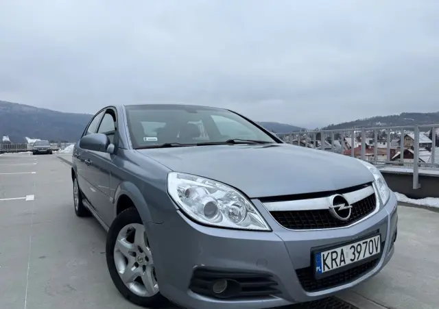 OPEL Vectra 1.9 CDTI DPF Business Plus