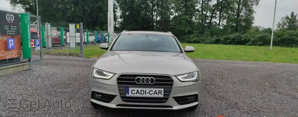 AUDI A4 