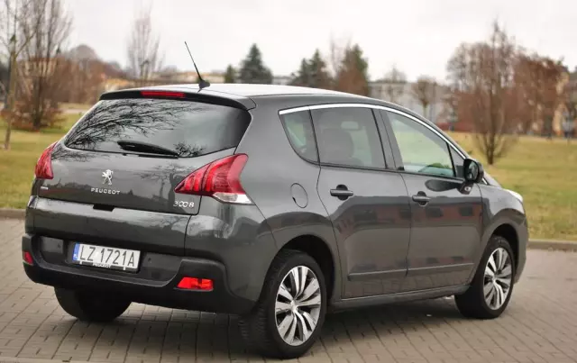 PEUGEOT 3008 BlueHDi 120 Stop & Start Business-Line