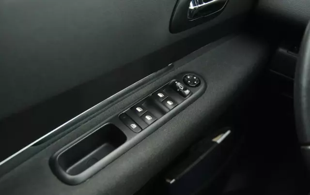 PEUGEOT 3008 BlueHDi 120 Stop & Start Business-Line