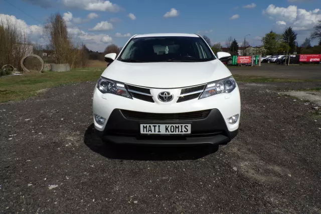 TOYOTA RAV4 