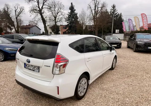 TOYOTA Prius+ (Hybrid) Comfort