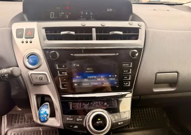 TOYOTA Prius+ (Hybrid) Comfort