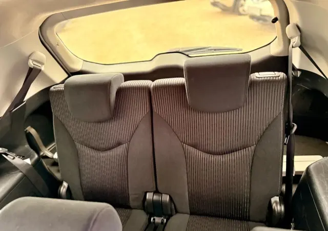 TOYOTA Prius+ (Hybrid) Comfort