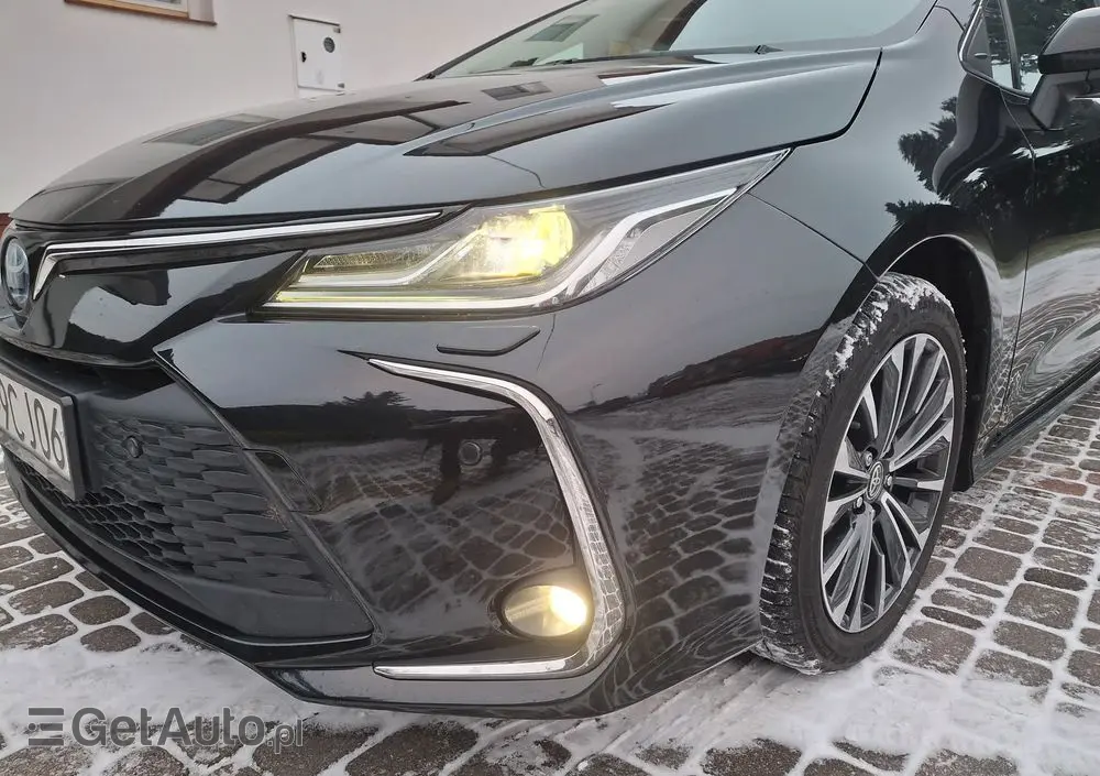 TOYOTA Corolla 1.8 Hybrid Style