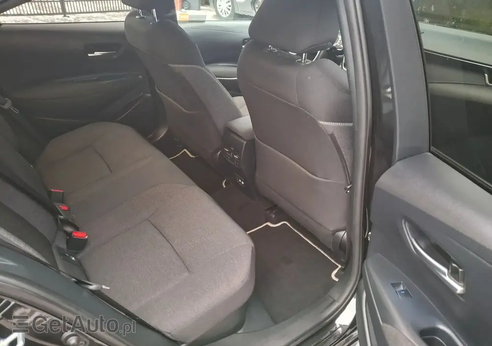 TOYOTA Corolla 1.8 Hybrid Style