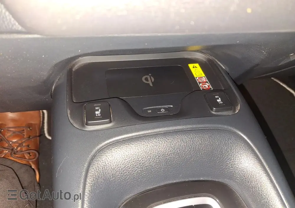 TOYOTA Corolla 1.8 Hybrid Style