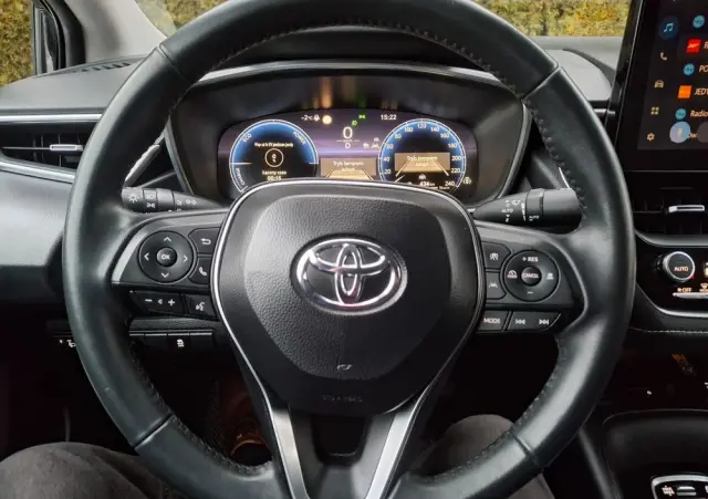 TOYOTA Corolla 1.8 Hybrid Style