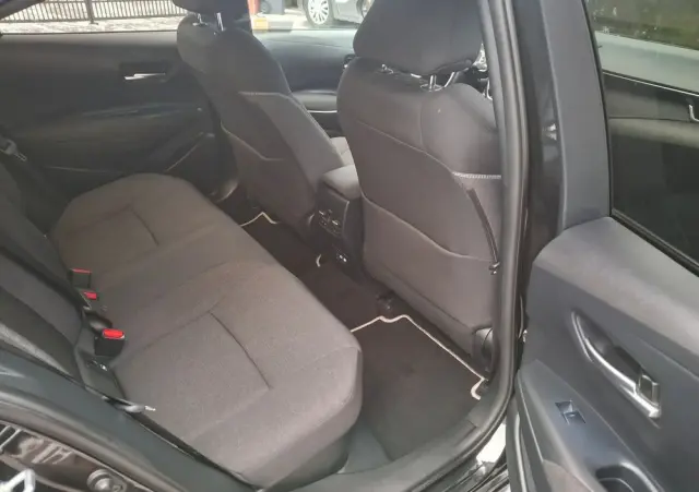 TOYOTA Corolla 1.8 Hybrid Style