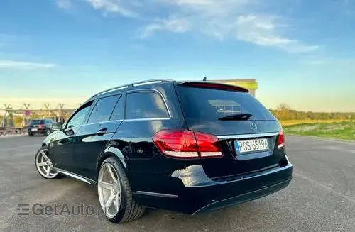 MERCEDES-BENZ Klasa E 