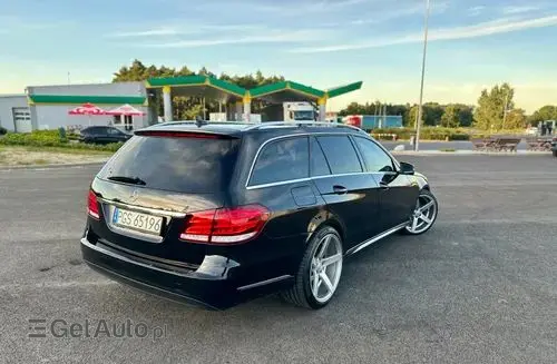 MERCEDES-BENZ Klasa E 