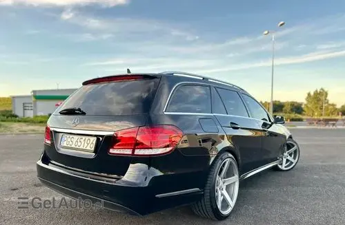 MERCEDES-BENZ Klasa E 